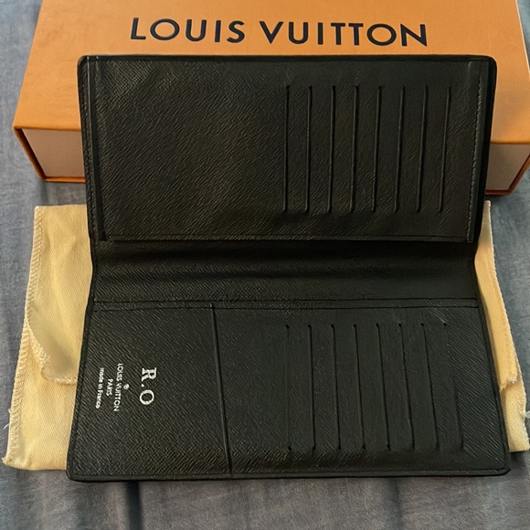 Louis Vuitton Epi wallet - Picture 3 of 9